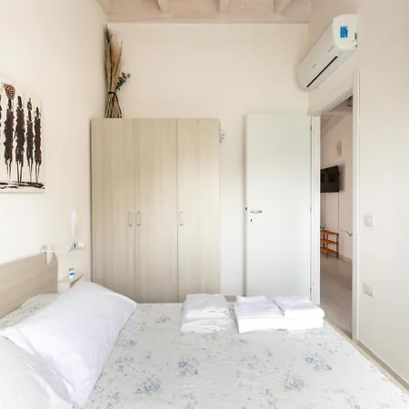 Attic With Terrace And Swimming Pool Badesi