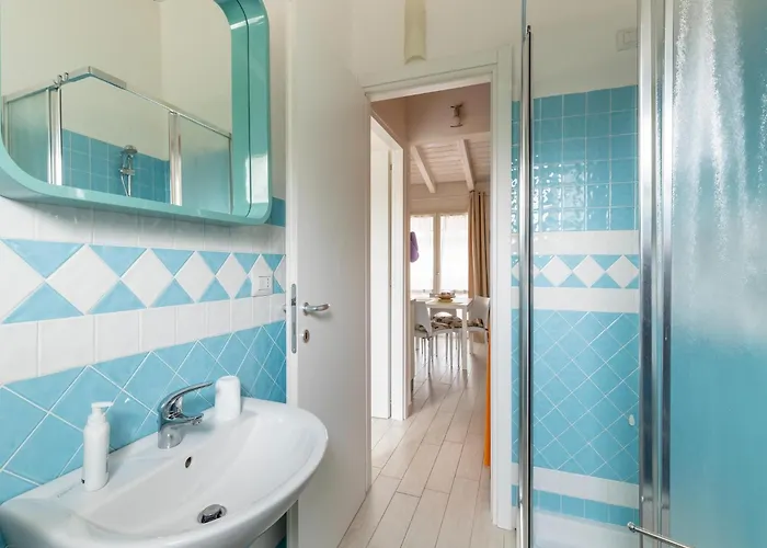 Attic With Terrace And Swimming Pool *